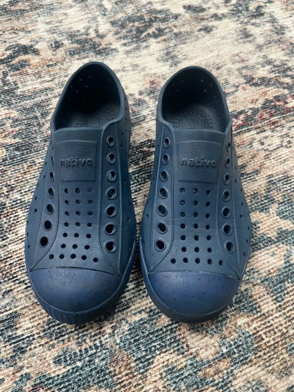 Native Jefferson Shoes Dark Blue Size C11